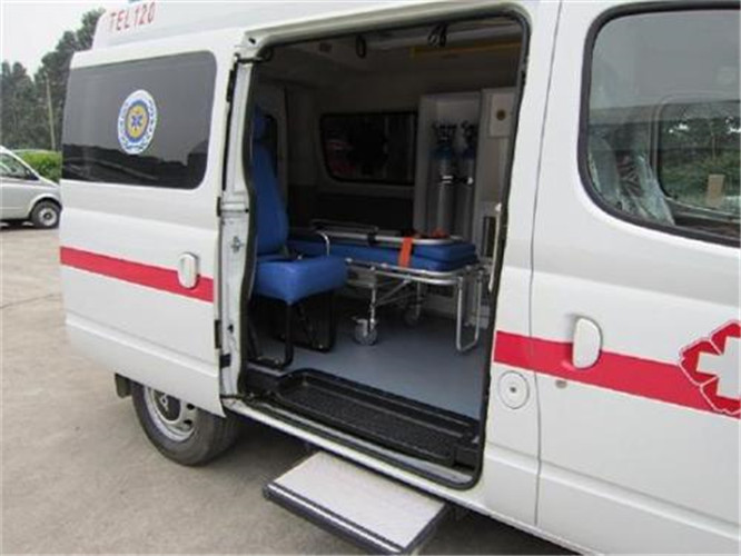 洪雅救护车出租服务案例7
